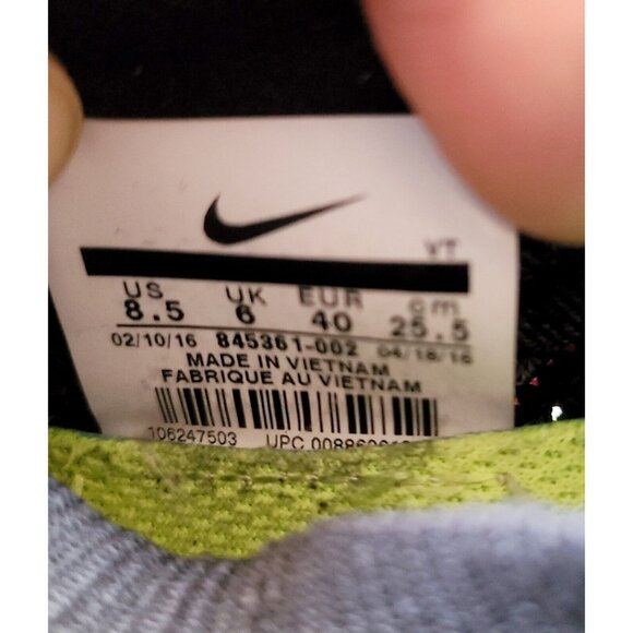 Nike Zoom All Out Flyknit Size US 8.5 Womens Running Shoes Trainers Black Grey - Picture 7 of 8